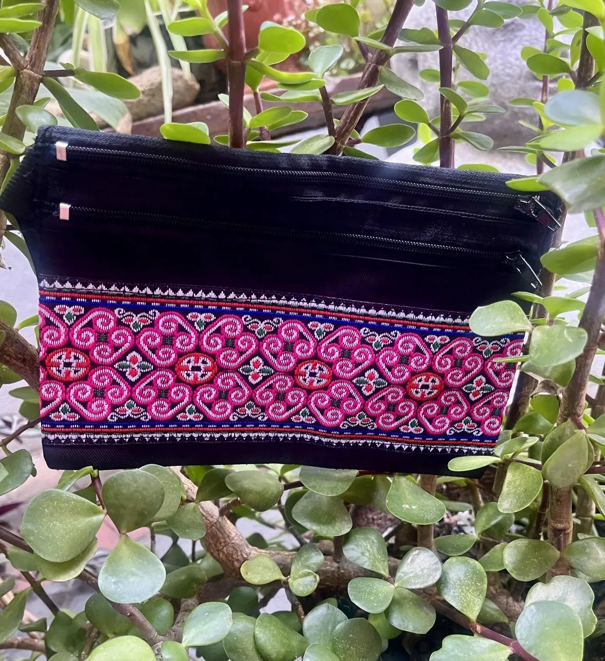 Hmong Passport Holder