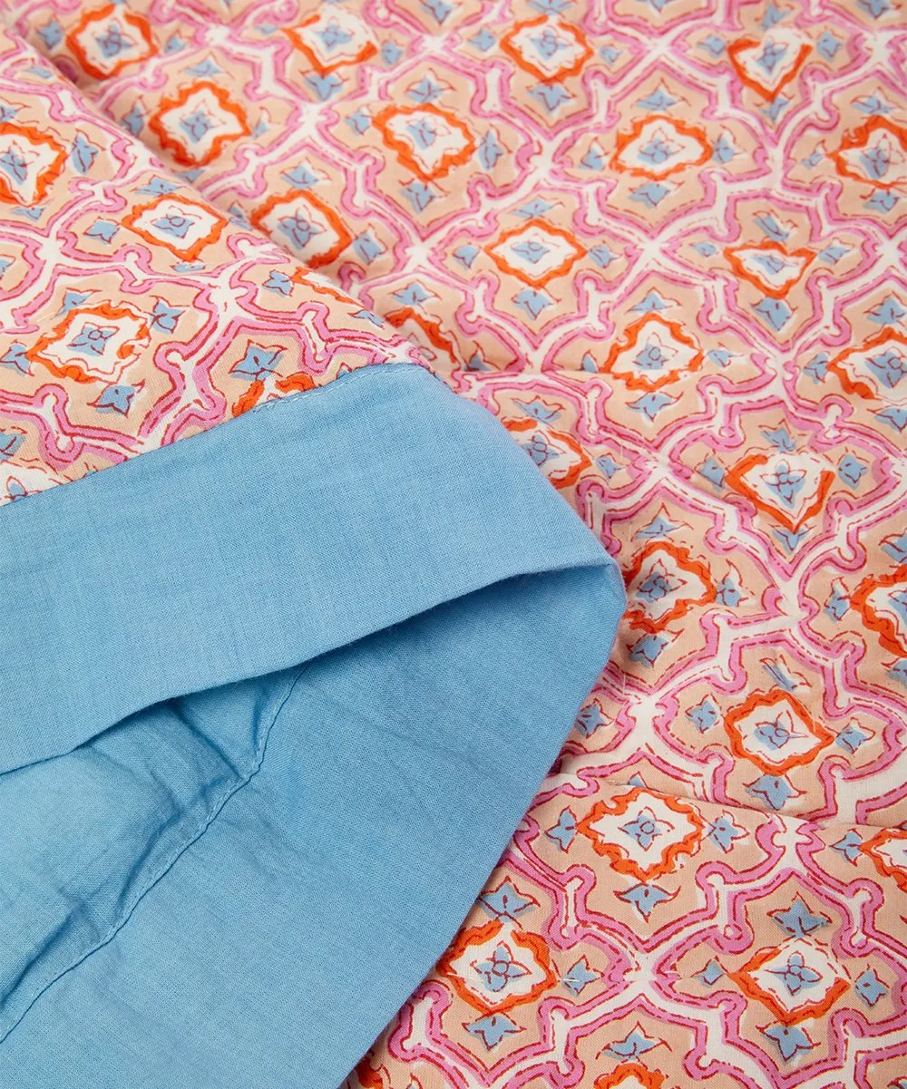Sky Blue-Trim Abstract Quilted Blanket